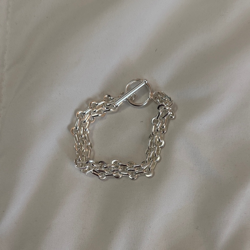Elegant Silver Toggle Bracelet